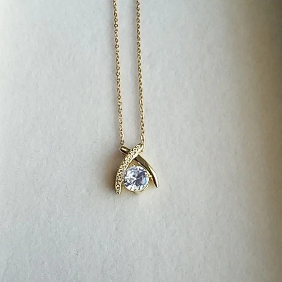 New Elegant Gold Necklace with Clear Stone - Picture 4 of 4